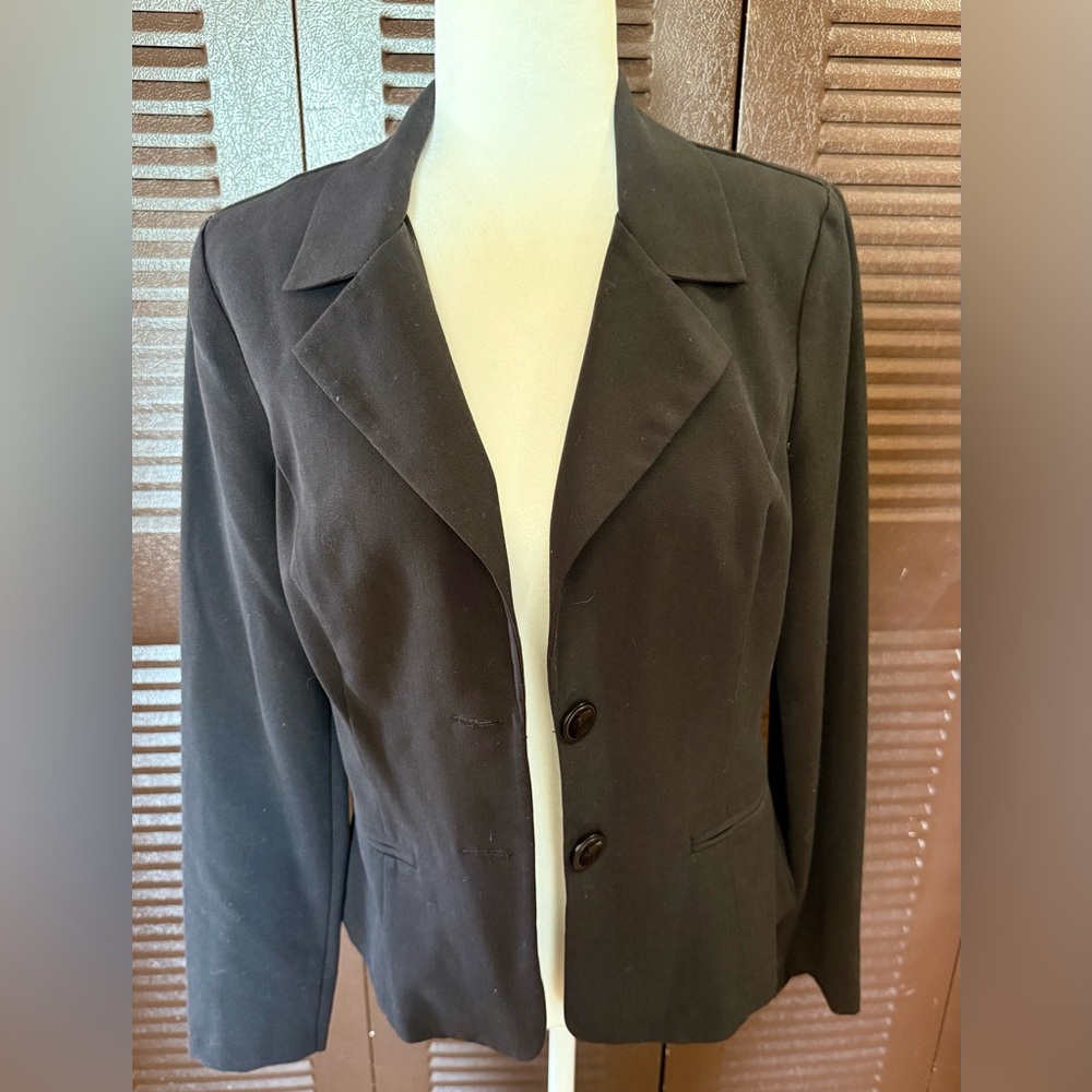 I.N. San Francisco Elegant Black Blazer